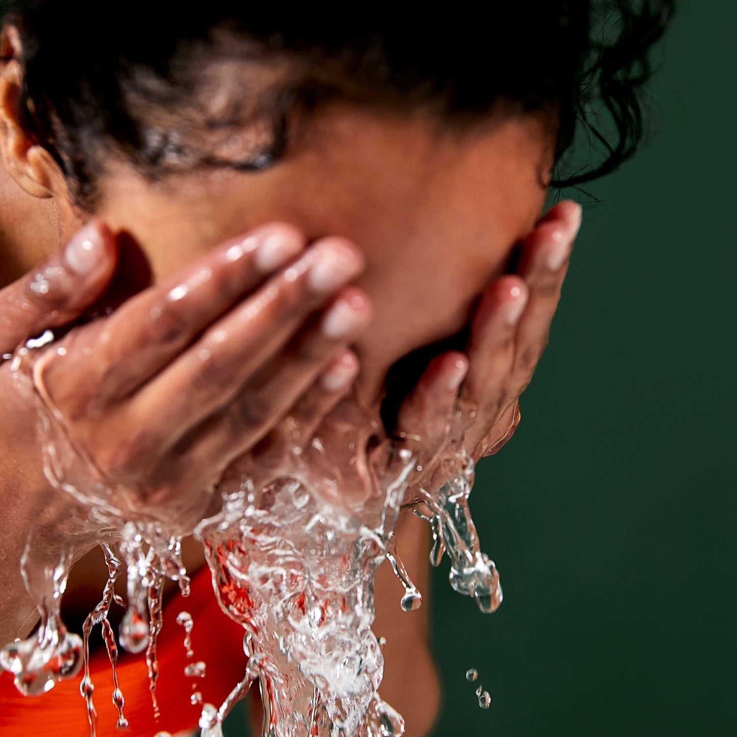 A Clearing Active BHA Facial Gel Cleanser